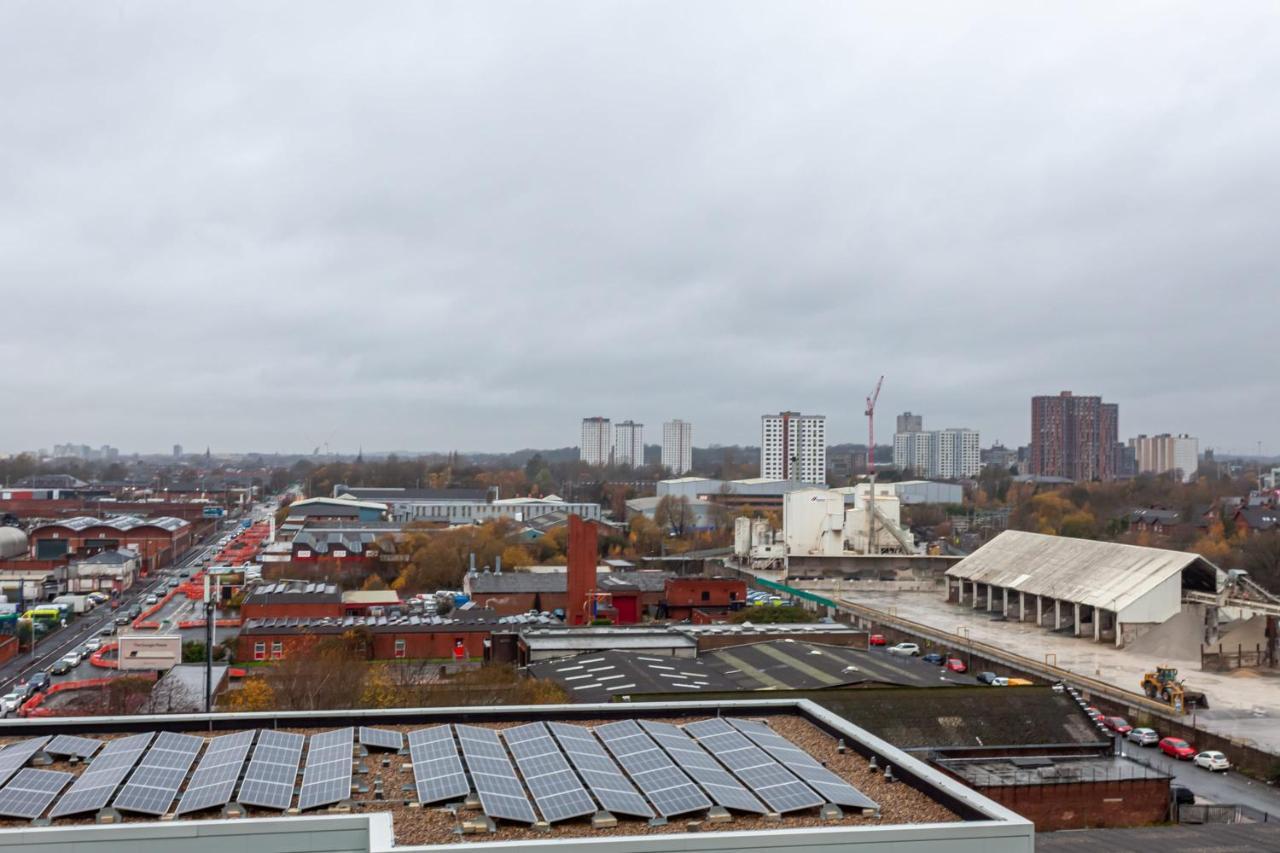 Contemporary 2 Bedroom Duplex In Salford مانشستر المظهر الخارجي الصورة