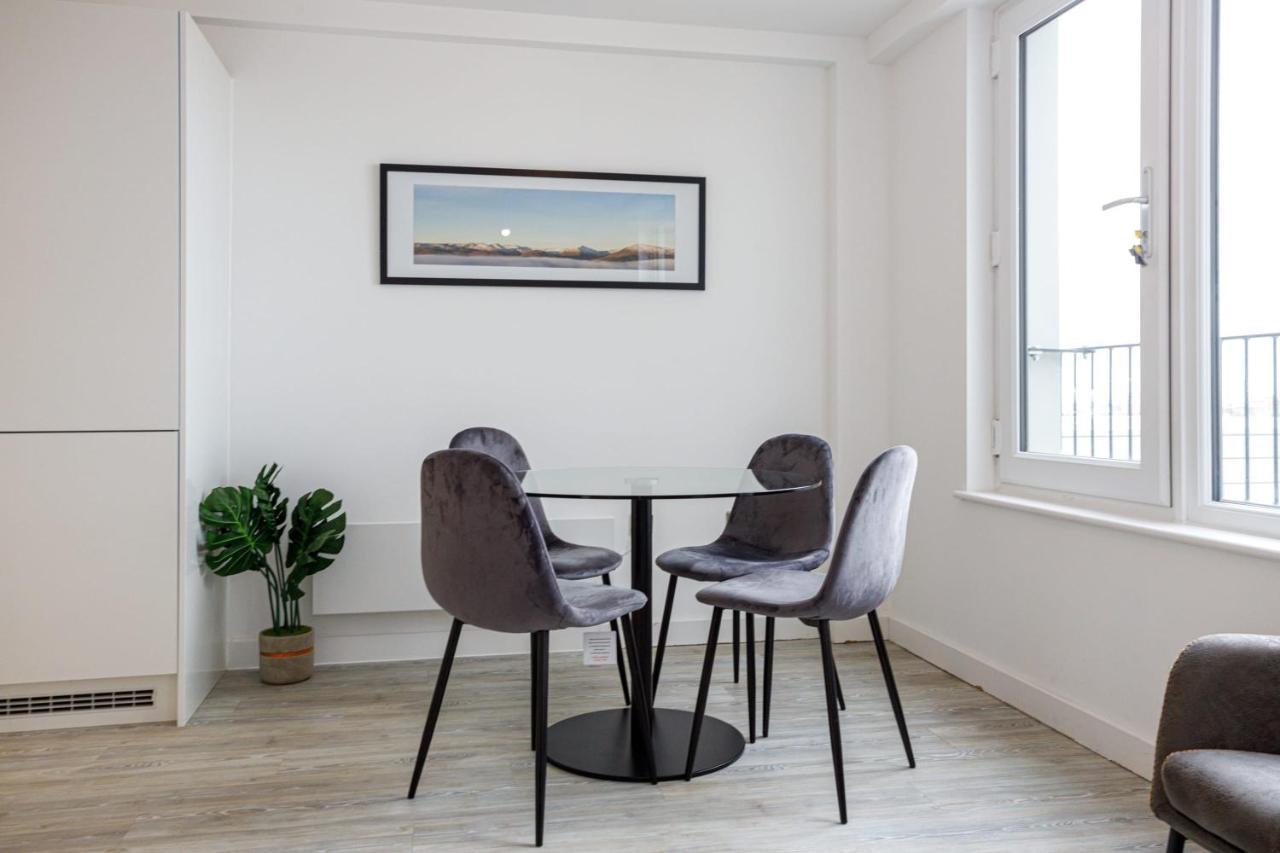 Contemporary 2 Bedroom Duplex In Salford مانشستر المظهر الخارجي الصورة