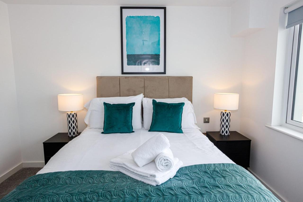 Contemporary 2 Bedroom Duplex In Salford مانشستر المظهر الخارجي الصورة
