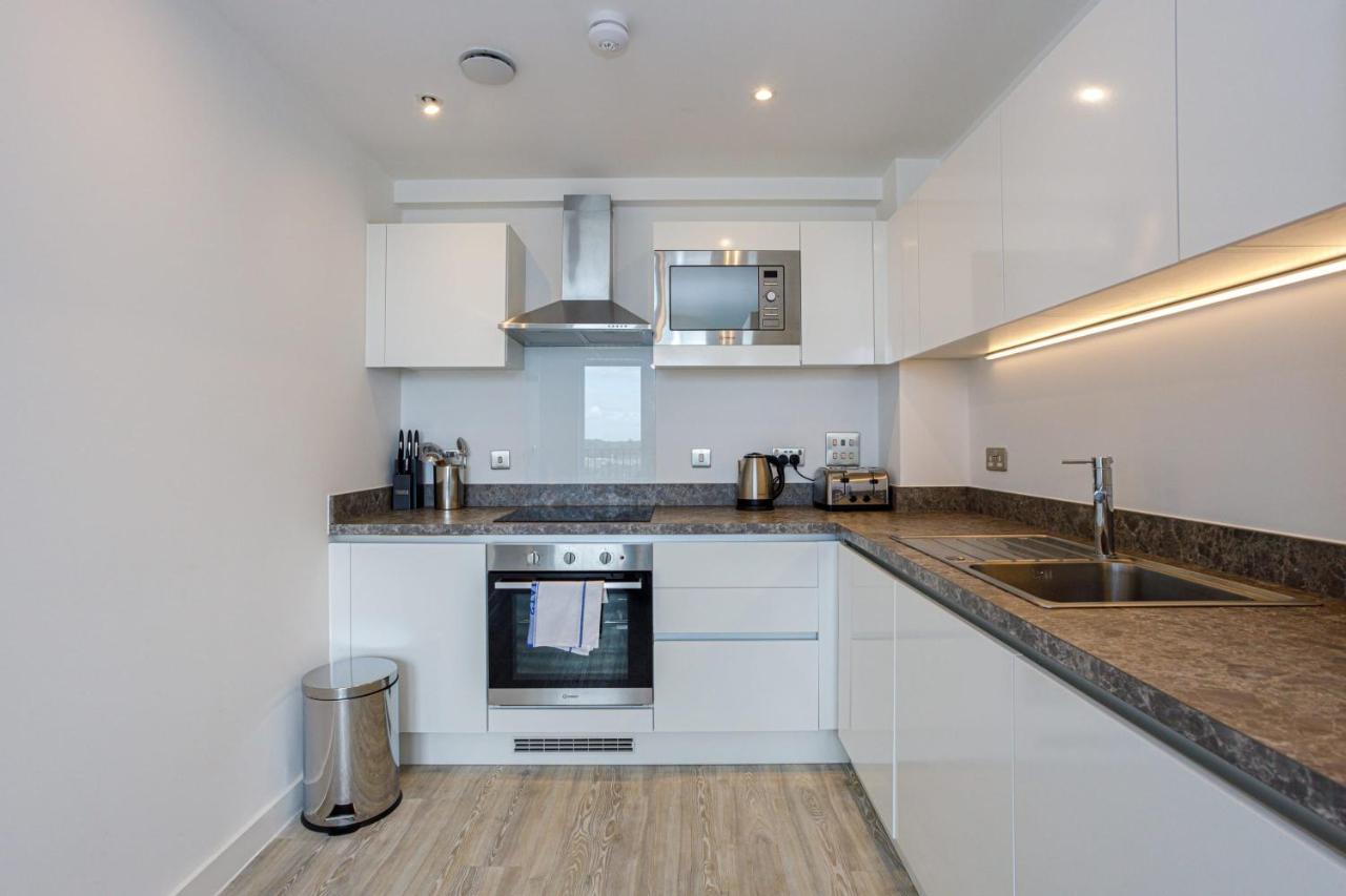 Contemporary 2 Bedroom Duplex In Salford مانشستر المظهر الخارجي الصورة