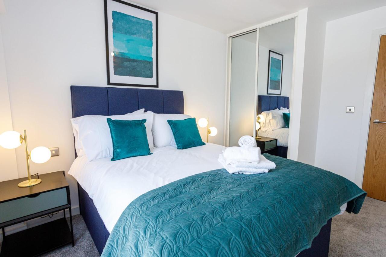 Contemporary 2 Bedroom Duplex In Salford مانشستر المظهر الخارجي الصورة